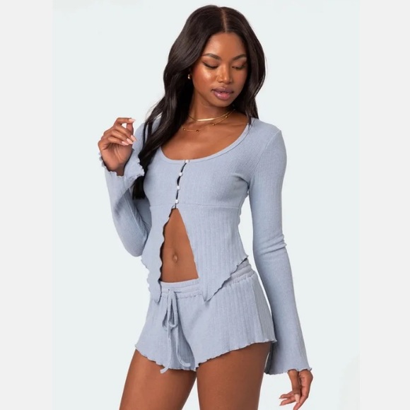 Edikted Light Blue Ribbed Button-Up Top - Picture 3 of 3